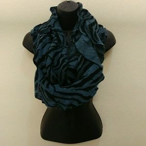 Elegant Blue and Black Striped Scarf